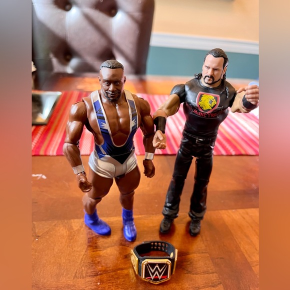 Wrestlers! 2 Toy WWF World Wrestling Federation Champs With Belt! - Picture 2 of 4